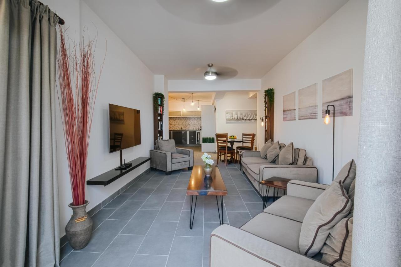 Lazaros Centre Apartment Ларнака Екстер'єр фото
